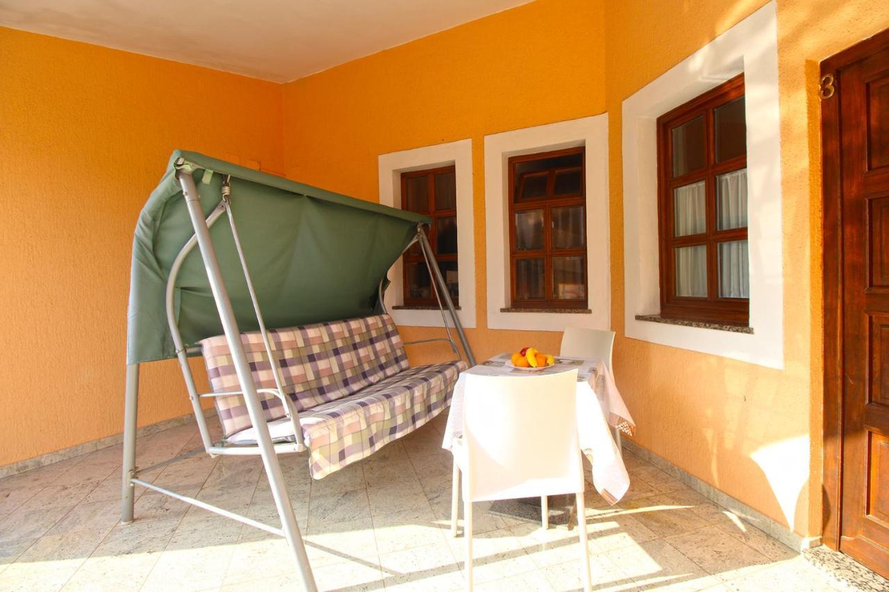Apartment Mirela 2145 Fažana Eksteriør billede